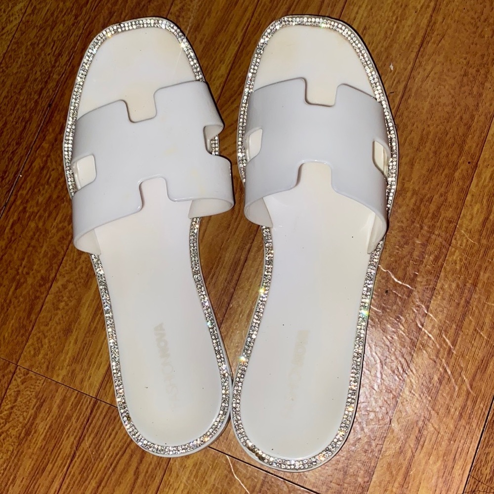 Fashion nova sandals